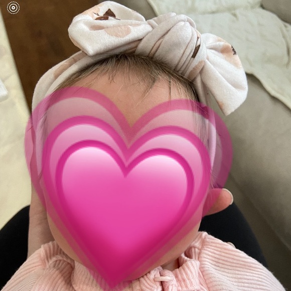 Assorted baby bows/headbands bundle! New or only worn once! Newborn-6month range - Picture 9 of 9